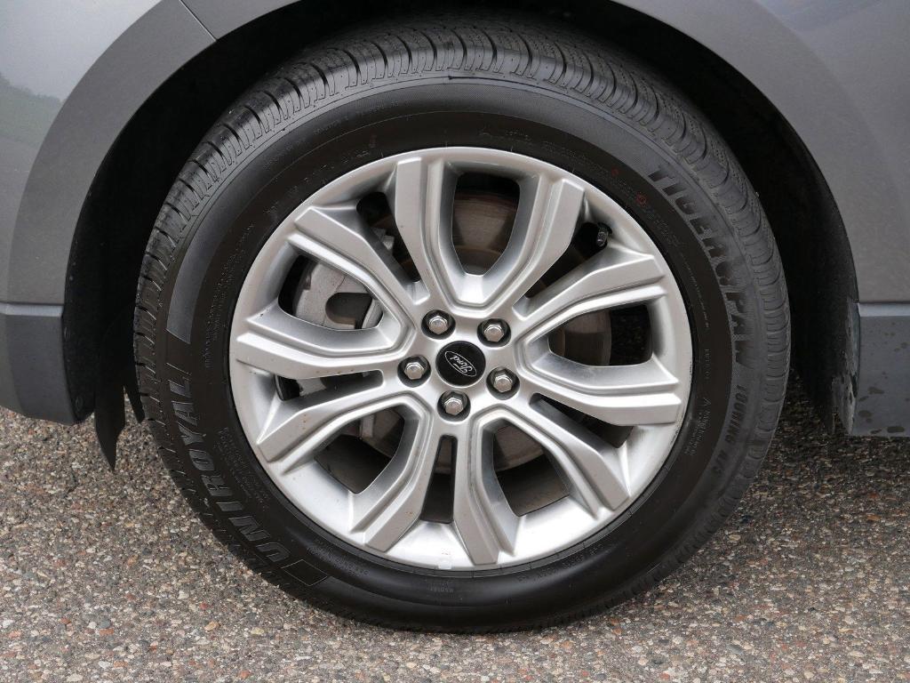 used 2024 Ford Edge car, priced at $29,500
