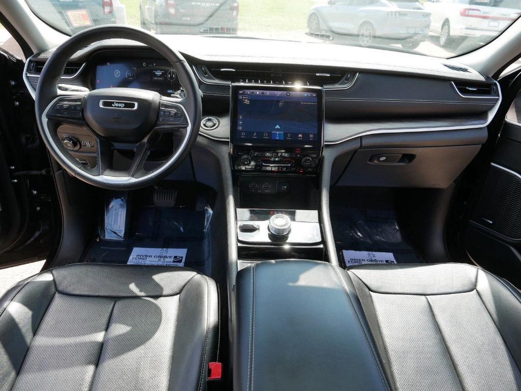 used 2022 Jeep Grand Cherokee car, priced at $31,800