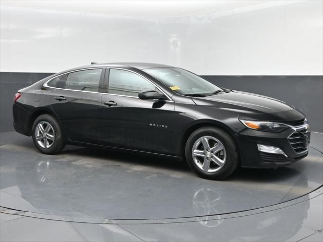 used 2022 Chevrolet Malibu car, priced at $15,999