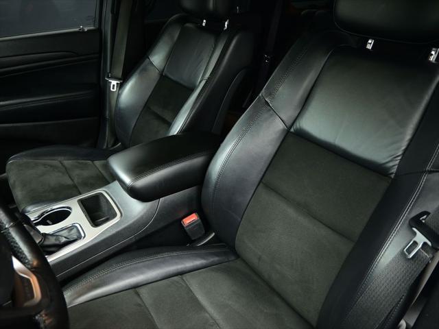 used 2021 Jeep Grand Cherokee car, priced at $23,631