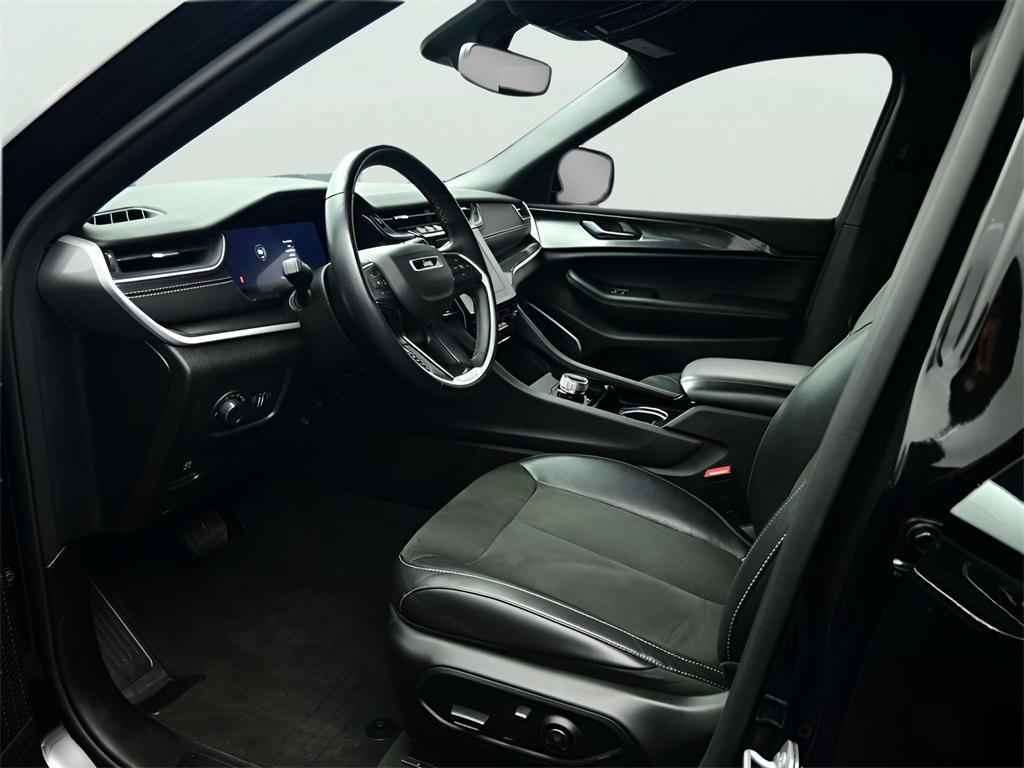 used 2022 Jeep Grand Cherokee L car, priced at $24,988