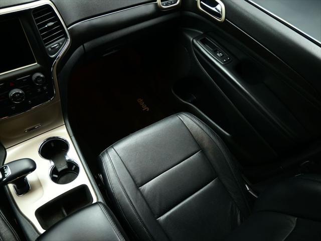 used 2014 Jeep Grand Cherokee car, priced at $13,700