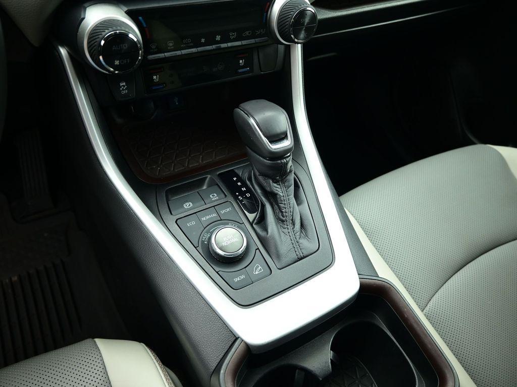used 2021 Toyota RAV4 car, priced at $24,984