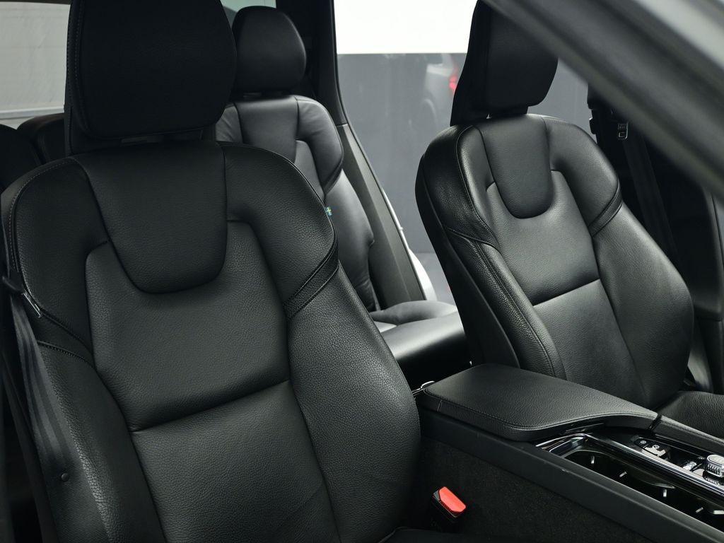 used 2019 Volvo XC90 car, priced at $21,546