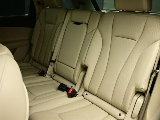 used 2019 Audi Q7 car, priced at $24,856