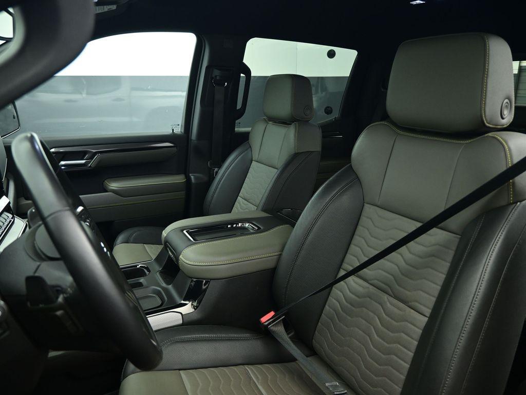 used 2022 Chevrolet Silverado 1500 car, priced at $51,423