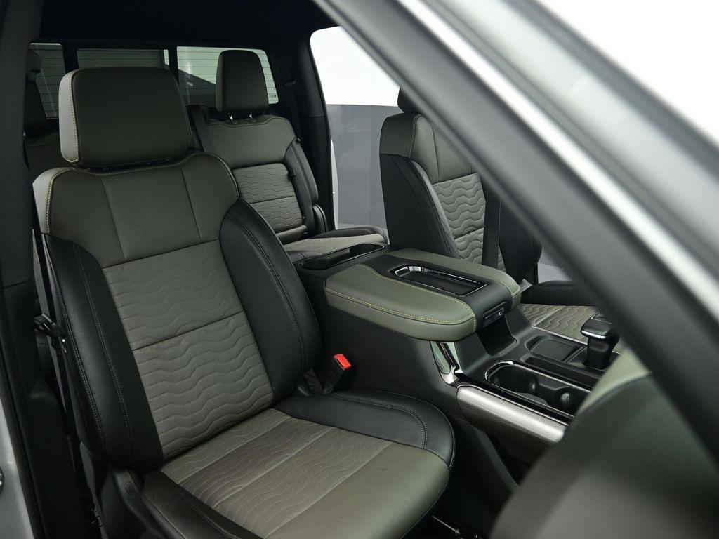 used 2022 Chevrolet Silverado 1500 car, priced at $51,423