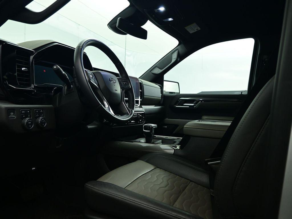 used 2022 Chevrolet Silverado 1500 car, priced at $51,423