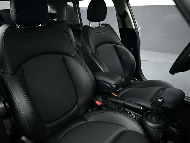 used 2023 MINI Hardtop car, priced at $25,694