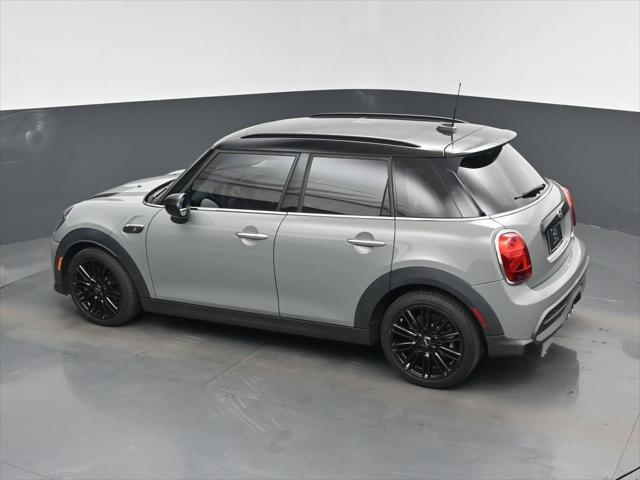 used 2023 MINI Hardtop car, priced at $25,694