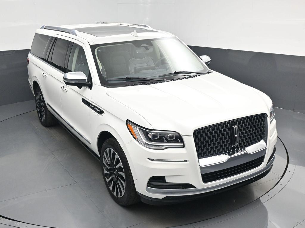 used 2023 Lincoln Navigator car, priced at $64,997