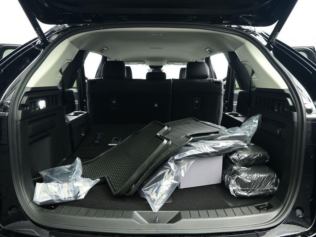 new 2025 Mazda CX-90 car, priced at $40,050