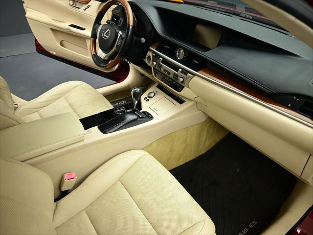 used 2013 Lexus ES 300h car, priced at $11,987