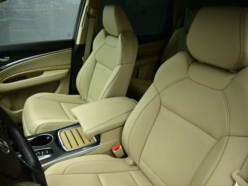 used 2020 Acura MDX car, priced at $31,626