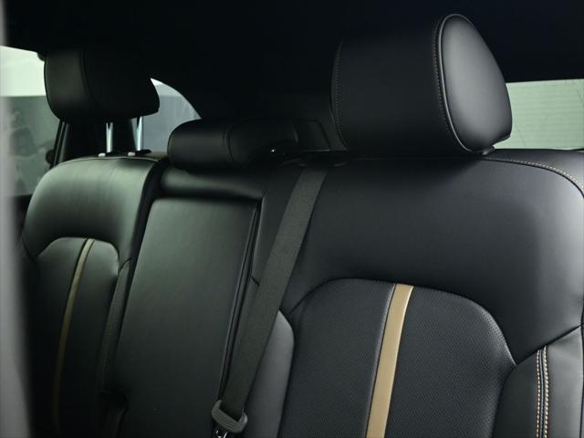 new 2025 Mazda CX-70 car, priced at $52,000