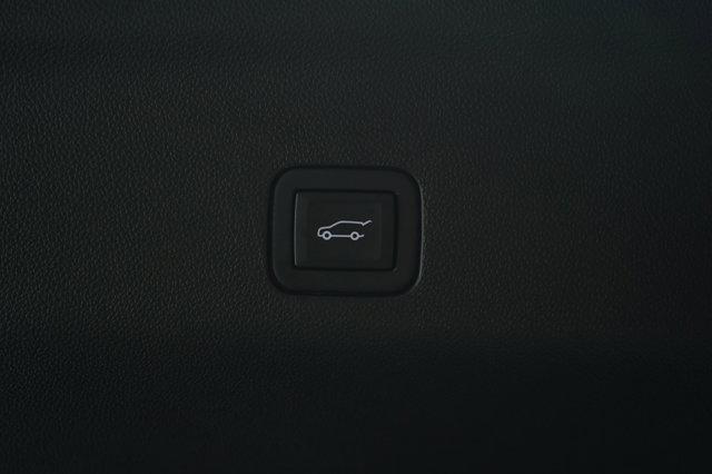 used 2024 GMC Yukon XL car, priced at $80,998