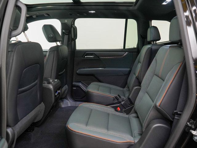 used 2025 GMC Acadia car, priced at $49,998