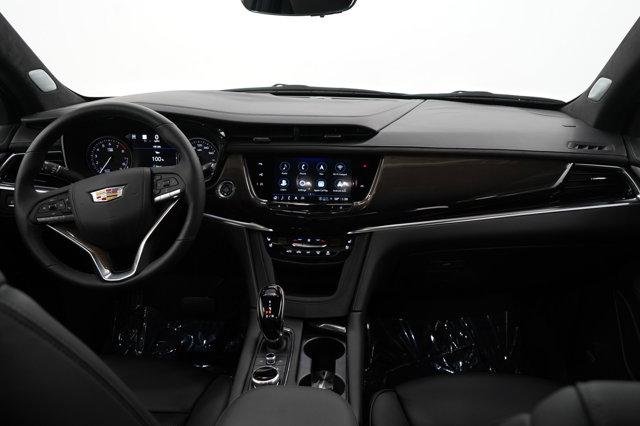 used 2024 Cadillac XT6 car, priced at $54,998