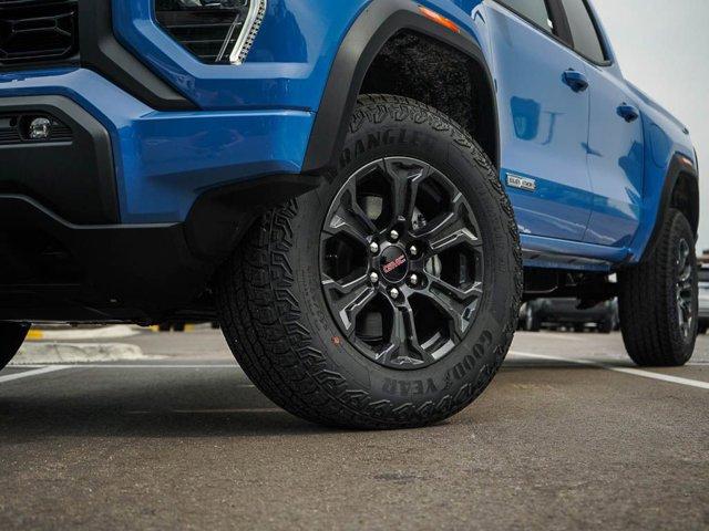new 2025 GMC Canyon car, priced at $44,998