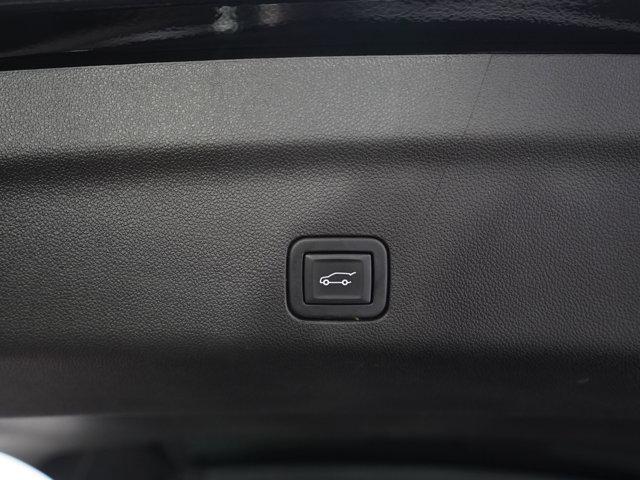 used 2022 GMC Yukon XL car, priced at $54,499