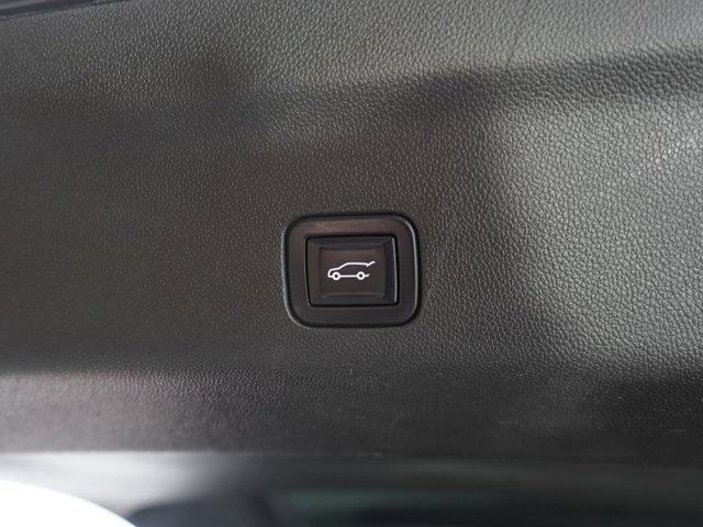 used 2022 GMC Yukon XL car, priced at $49,998