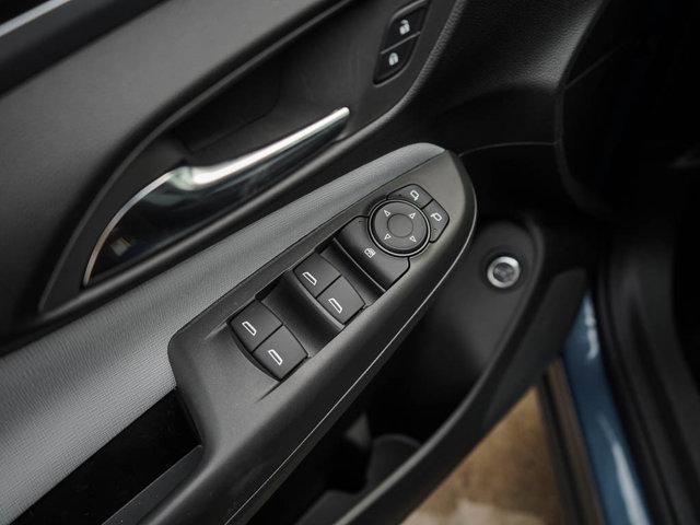 new 2025 Buick Envista car, priced at $25,998