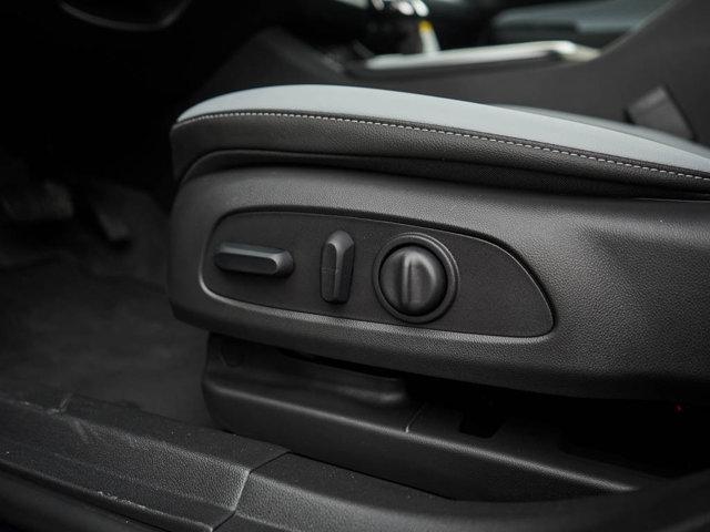 new 2025 Buick Envista car, priced at $25,998