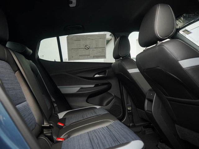 new 2025 Buick Envista car, priced at $25,998