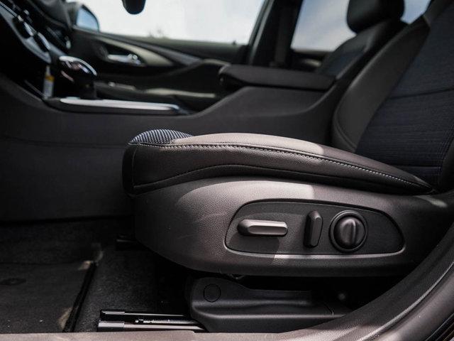 new 2025 Buick Envista car, priced at $27,775