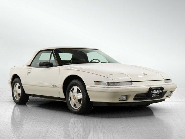 used 1990 Buick Reatta car, priced at $8,799