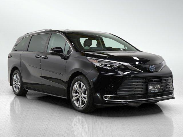 used 2022 Toyota Sienna car, priced at $50,599