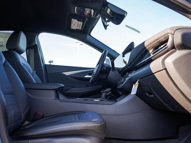 new 2025 Buick Envista car, priced at $25,698