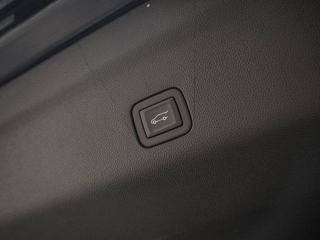 new 2024 GMC Yukon XL car, priced at $72,998
