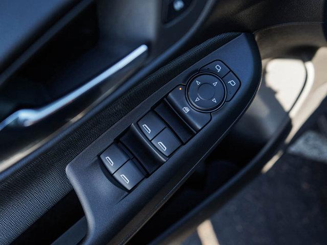 new 2025 Buick Envista car, priced at $25,998