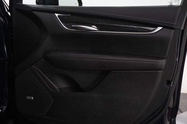 used 2021 Cadillac XT5 car, priced at $33,998
