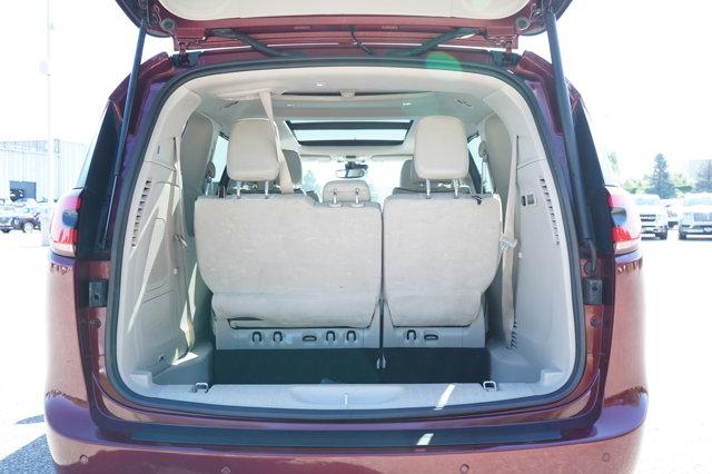 used 2021 Chrysler Pacifica car
