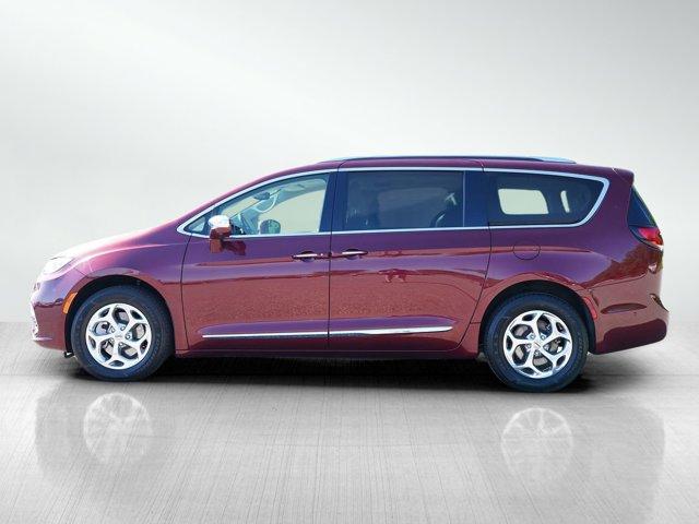 used 2021 Chrysler Pacifica car