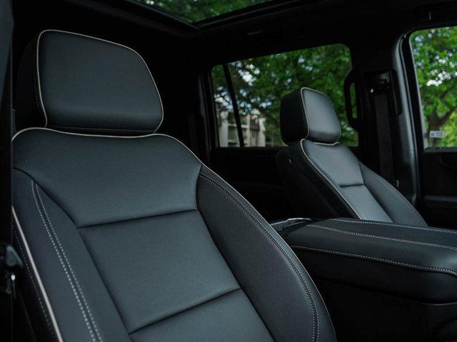 new 2025 GMC Yukon XL car, priced at $82,255