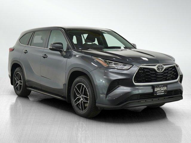 used 2020 Toyota Highlander car, priced at $26,998