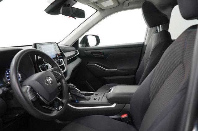 used 2020 Toyota Highlander car, priced at $26,998