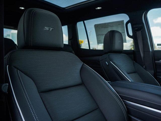 new 2025 Buick Enclave car, priced at $50,998