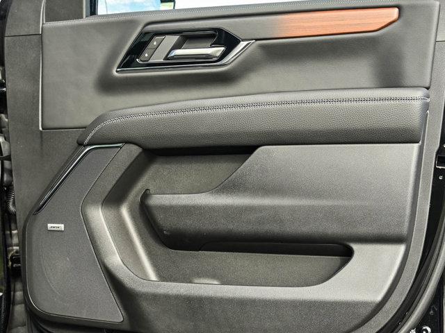 new 2025 GMC Yukon car, priced at $89,579