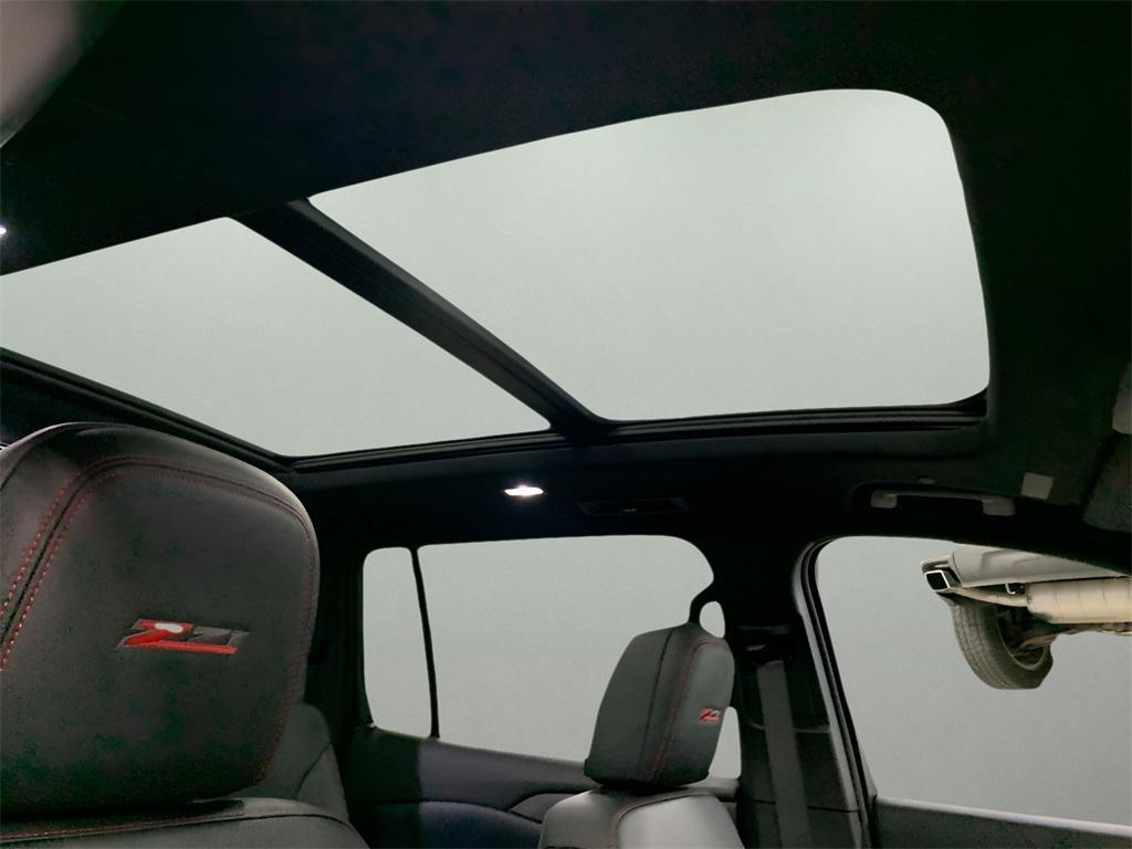 new 2026 Chevrolet Traverse car, priced at $50,395