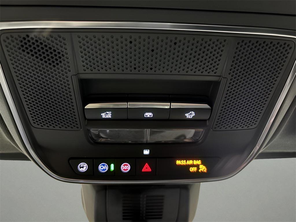new 2026 Chevrolet Equinox car, priced at $33,595