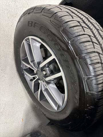 used 2020 Jeep Grand Cherokee car, priced at $25,885