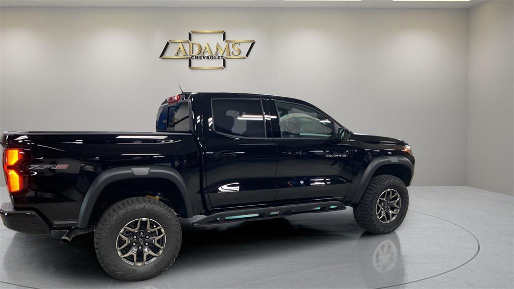 new 2025 Chevrolet Colorado car, priced at $49,275