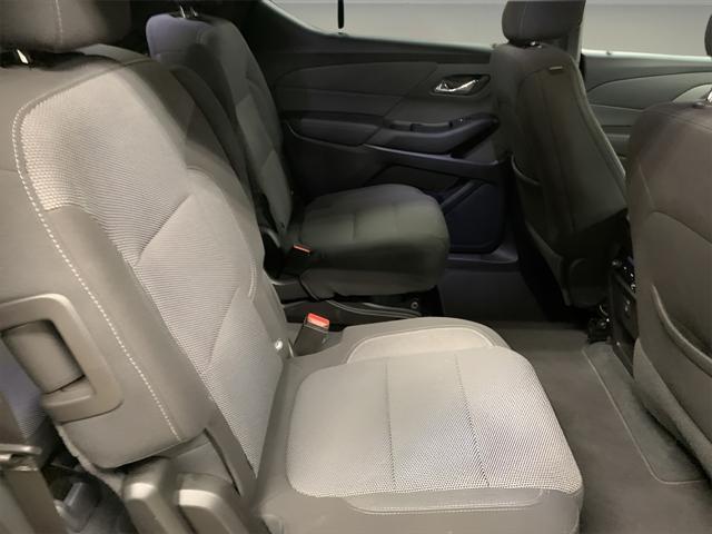 used 2022 Chevrolet Traverse car, priced at $28,885