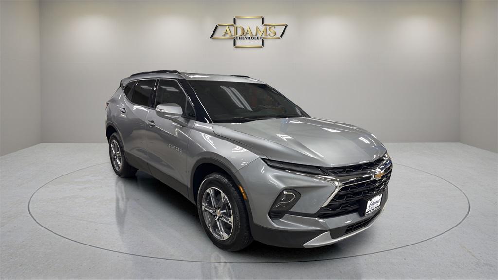 new 2025 Chevrolet Blazer car, priced at $42,395