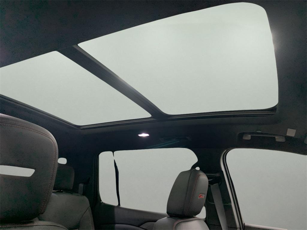 new 2026 Chevrolet Traverse car, priced at $50,395