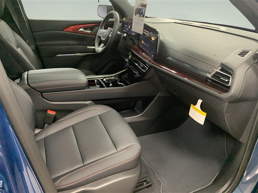 new 2026 Chevrolet Traverse car, priced at $50,395